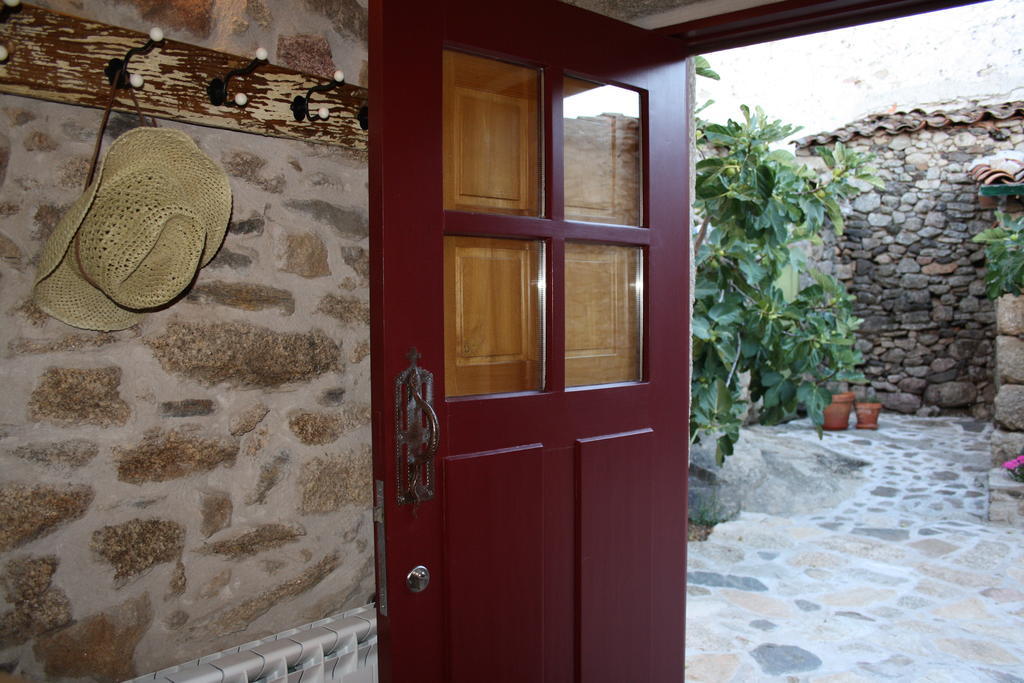 Casa De L Barrio Guest House Picote Phòng bức ảnh